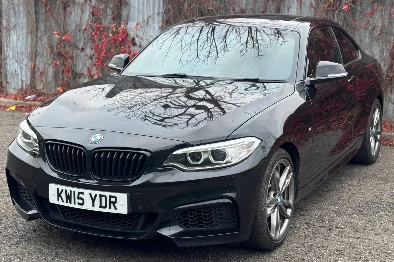 Thumbnail 3 for BMW 2 Series 235i 2015