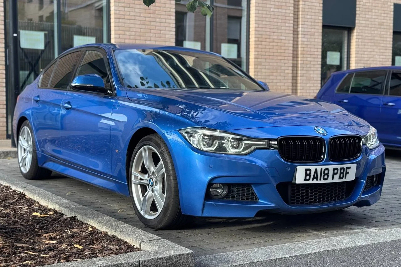 Thumbnail 7 for BMW 3 Series 330e 2018