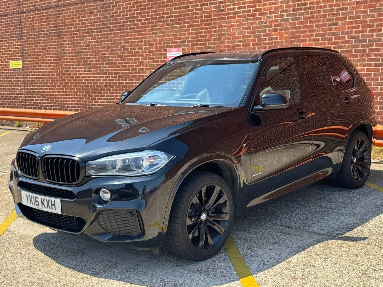 Thumbnail 3 for BMW X5 M Sport 2016
