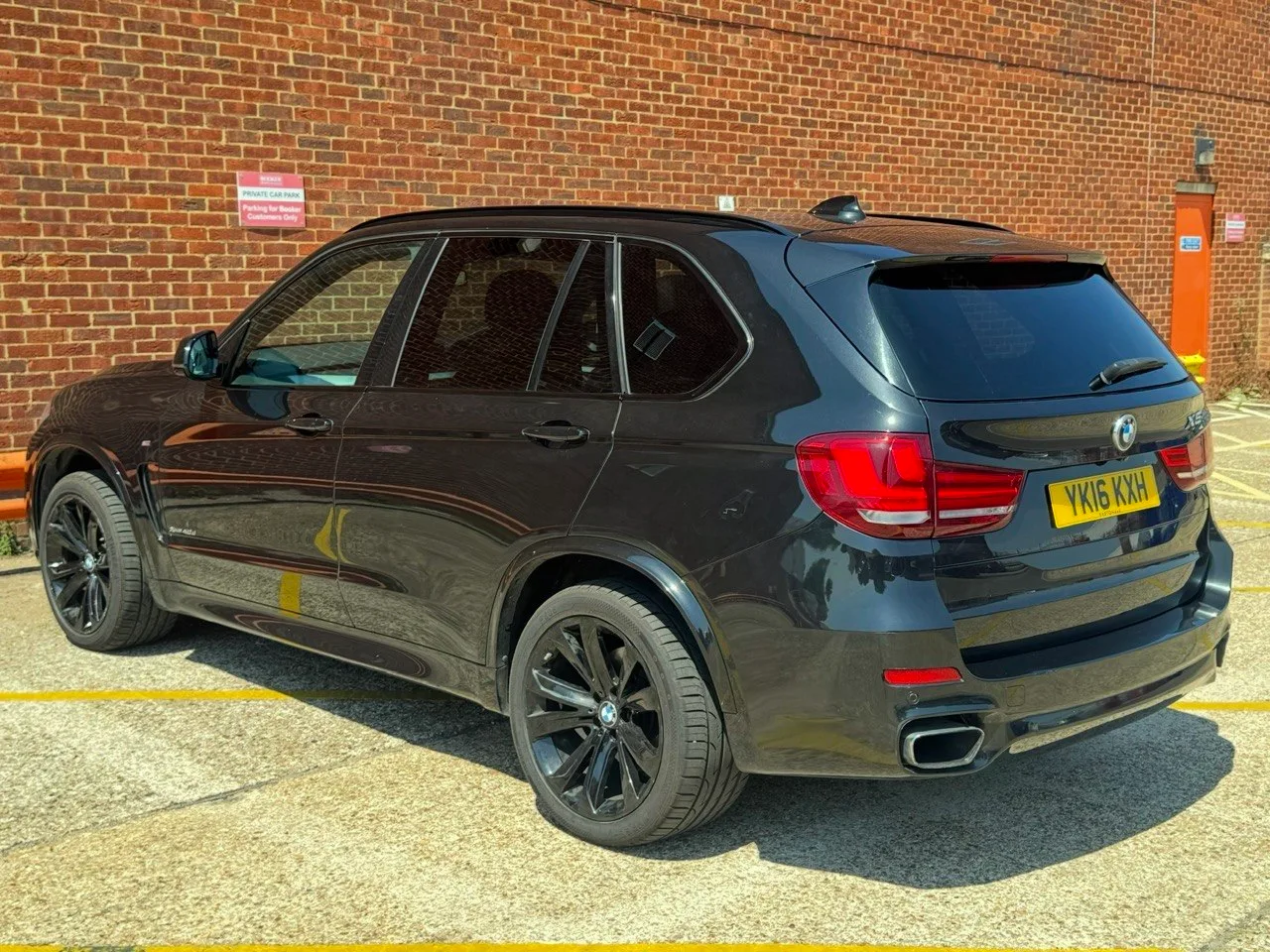 Thumbnail 4 for BMW X5 M Sport 2016