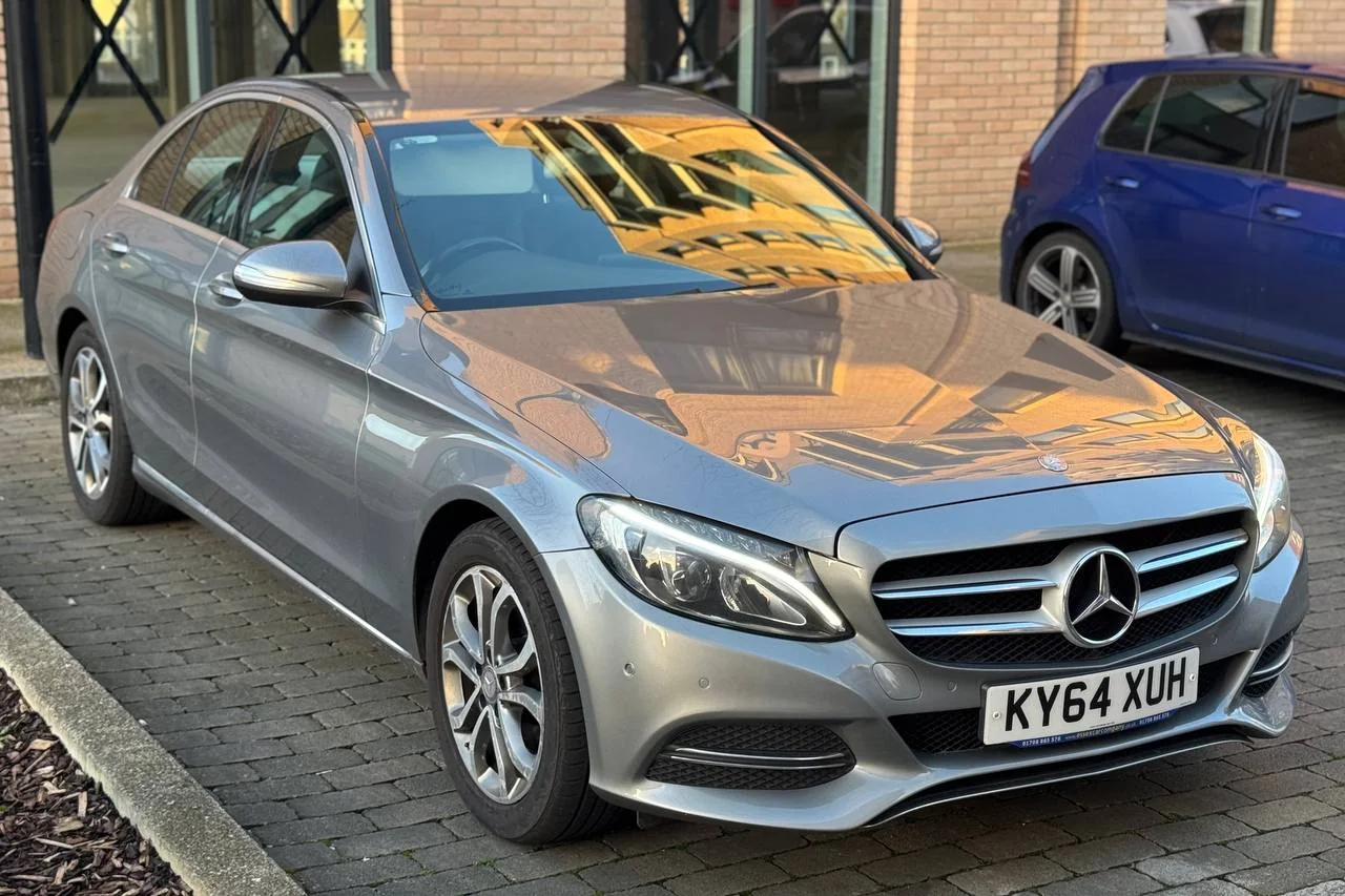 Thumbnail 1 for Mercedes C Class Sport C220 2014